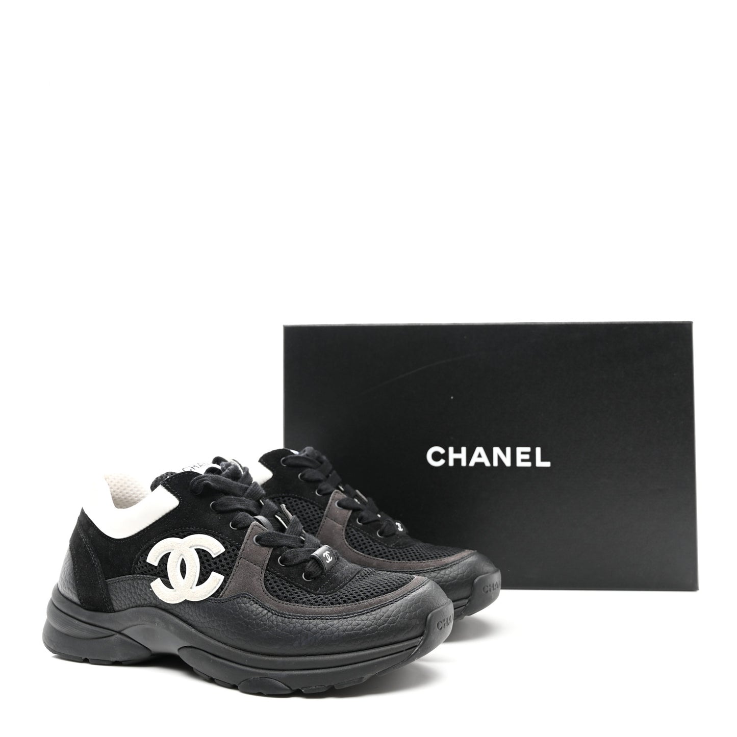 Mesh Suede Grained Calfskin Womens CC Sneakers 38 Black White