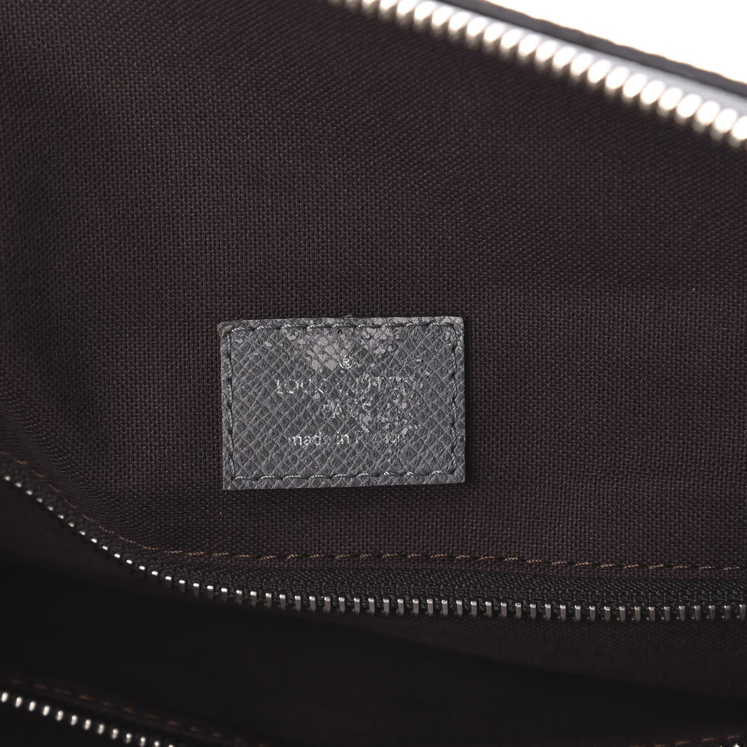 Louis Vuitton Taiga Astralis 55 Glacier 6 of 11