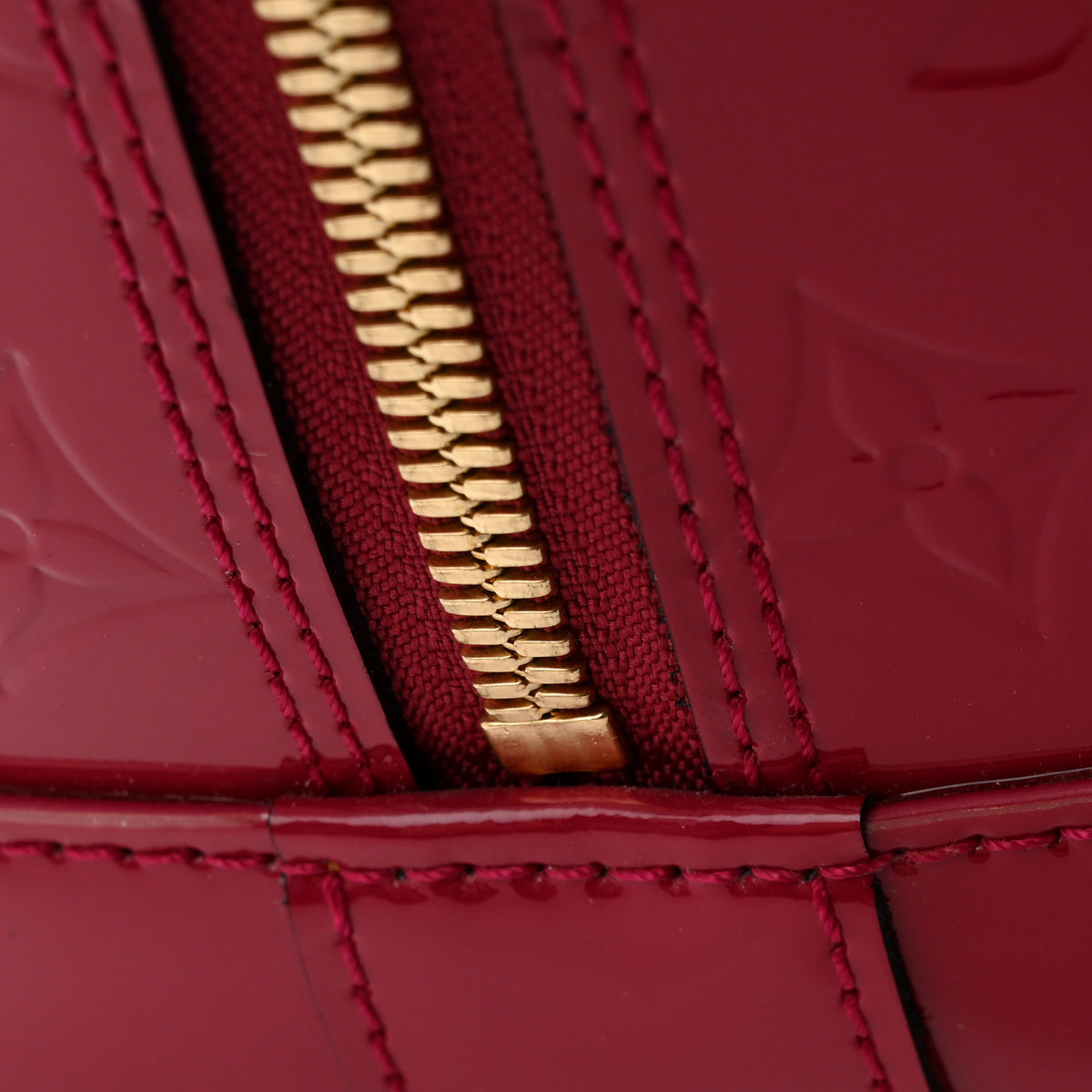 Louis Vuitton Vernis Alma MM Rose Indien 13 of 14
