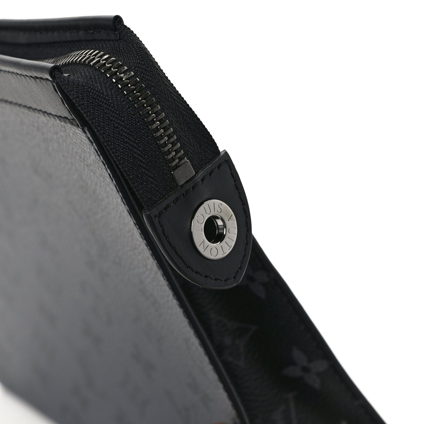 Monogram Eclipse Reverse Pochette Voyage MM