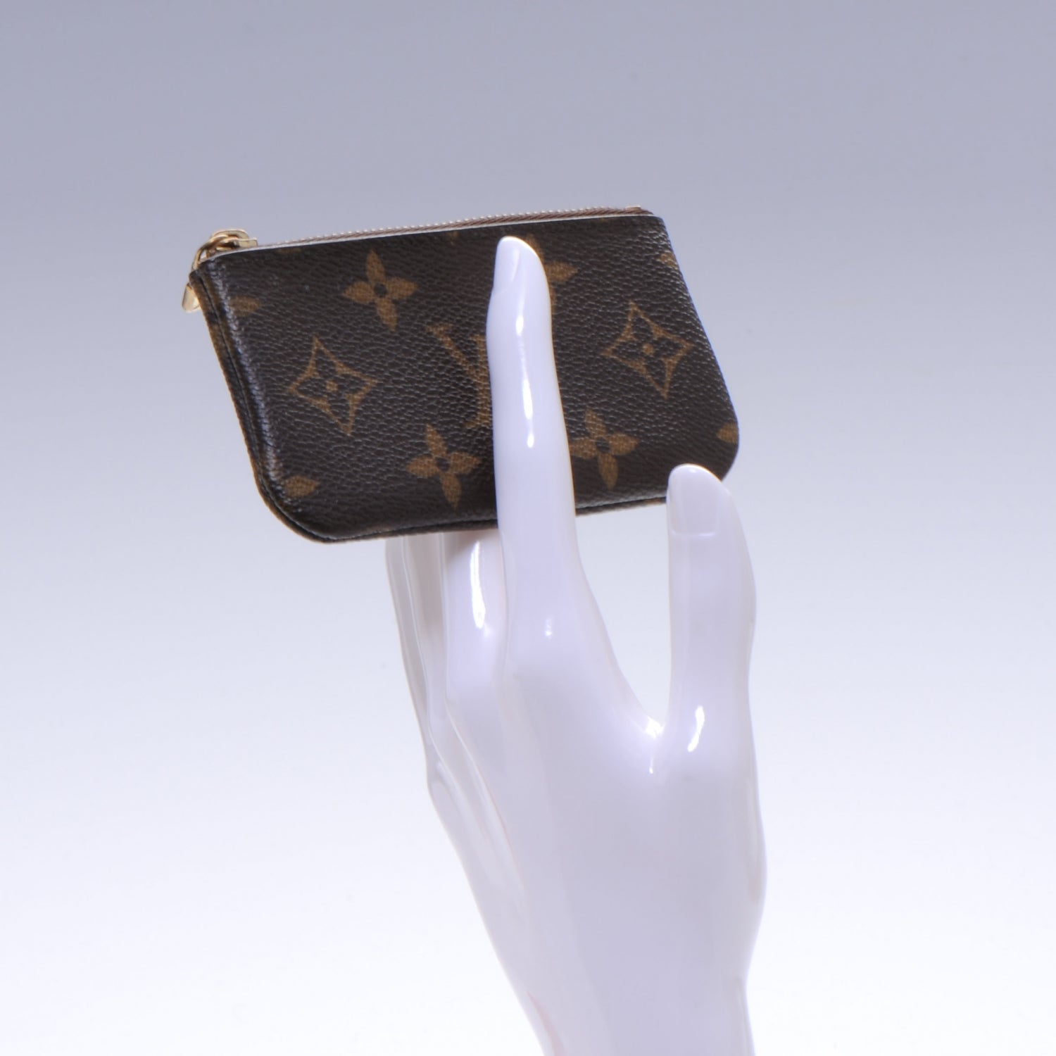 Louis Vuitton Monogram Key Pouch 2 of 7