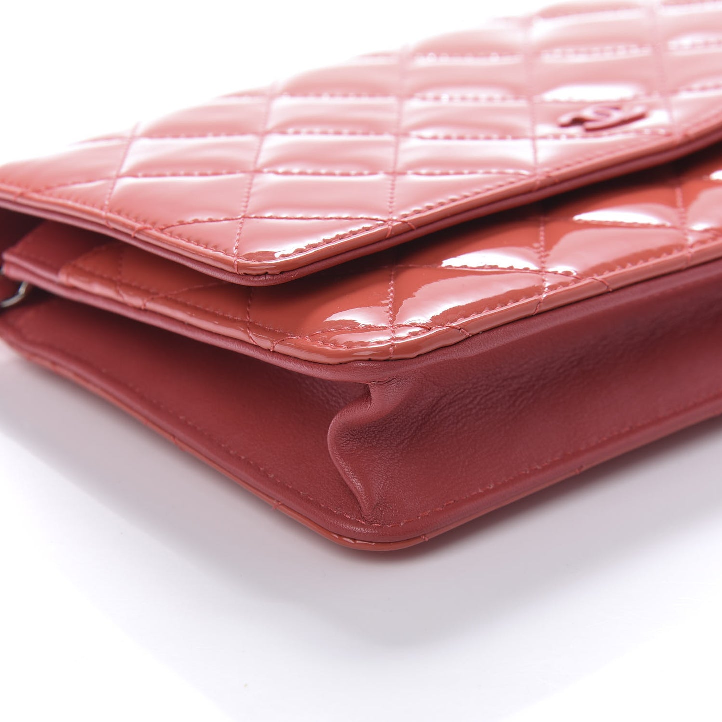 Patent Quilted Wallet On Chain WOC Coral