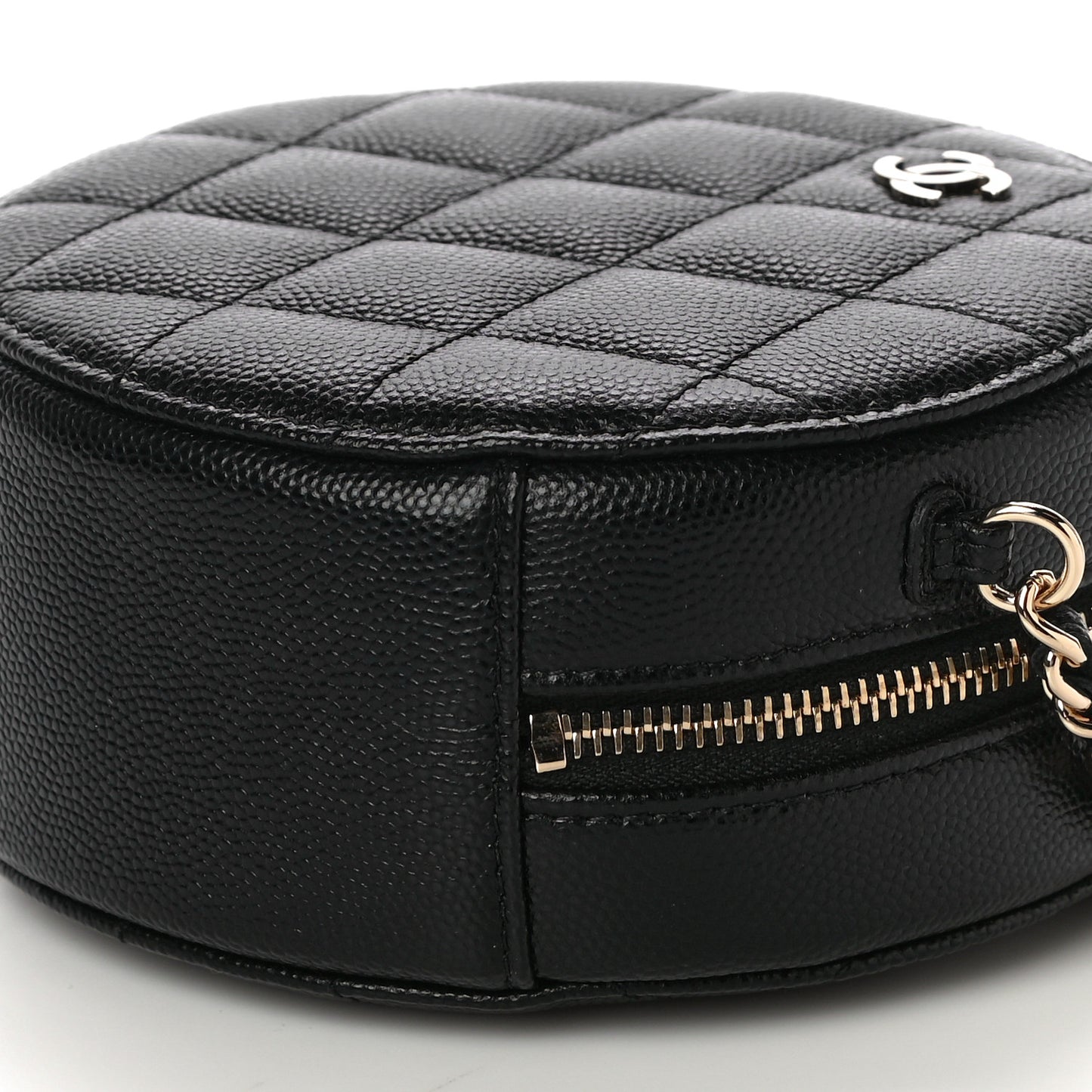 Caviar Quilted Round Clutch With Chain Black