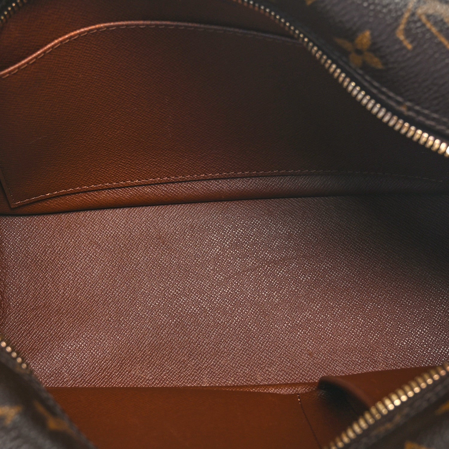 Louis Vuitton Monogram Cite MM 5 of 10