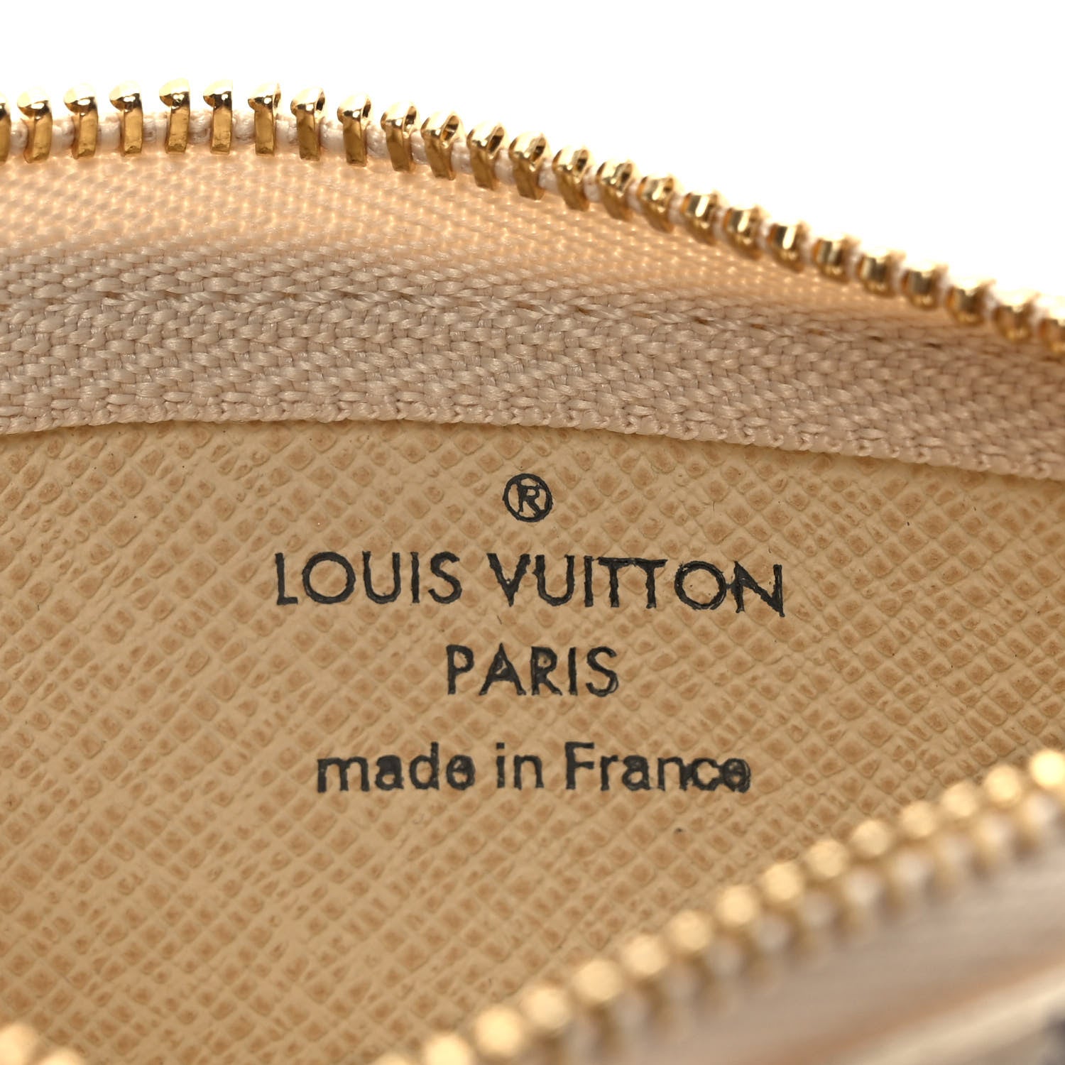 Louis Vuitton Damier Azur Key Pouch 6 of 6