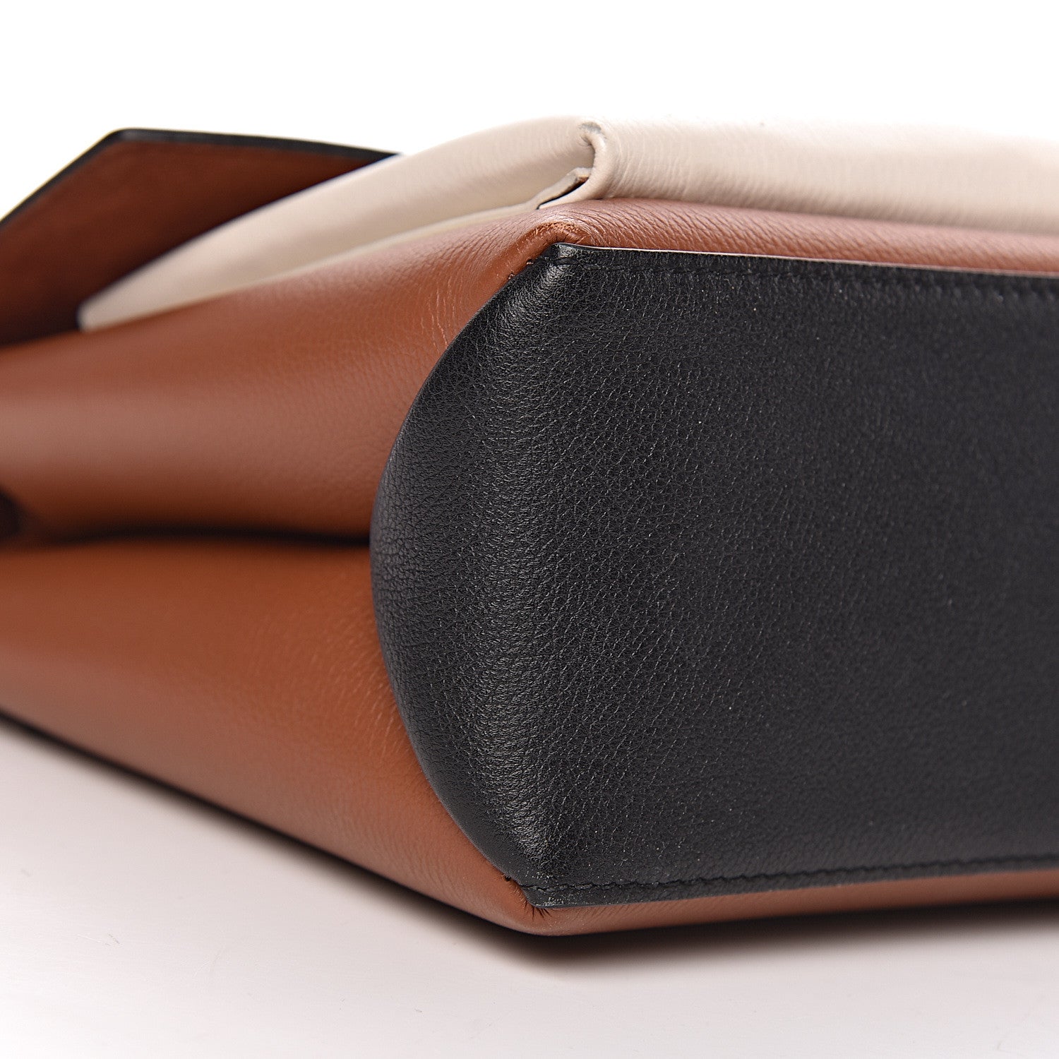 Louis Vuitton Soft Calfskin My Lockme Top Handle Caramel Creme Black 9 of 11