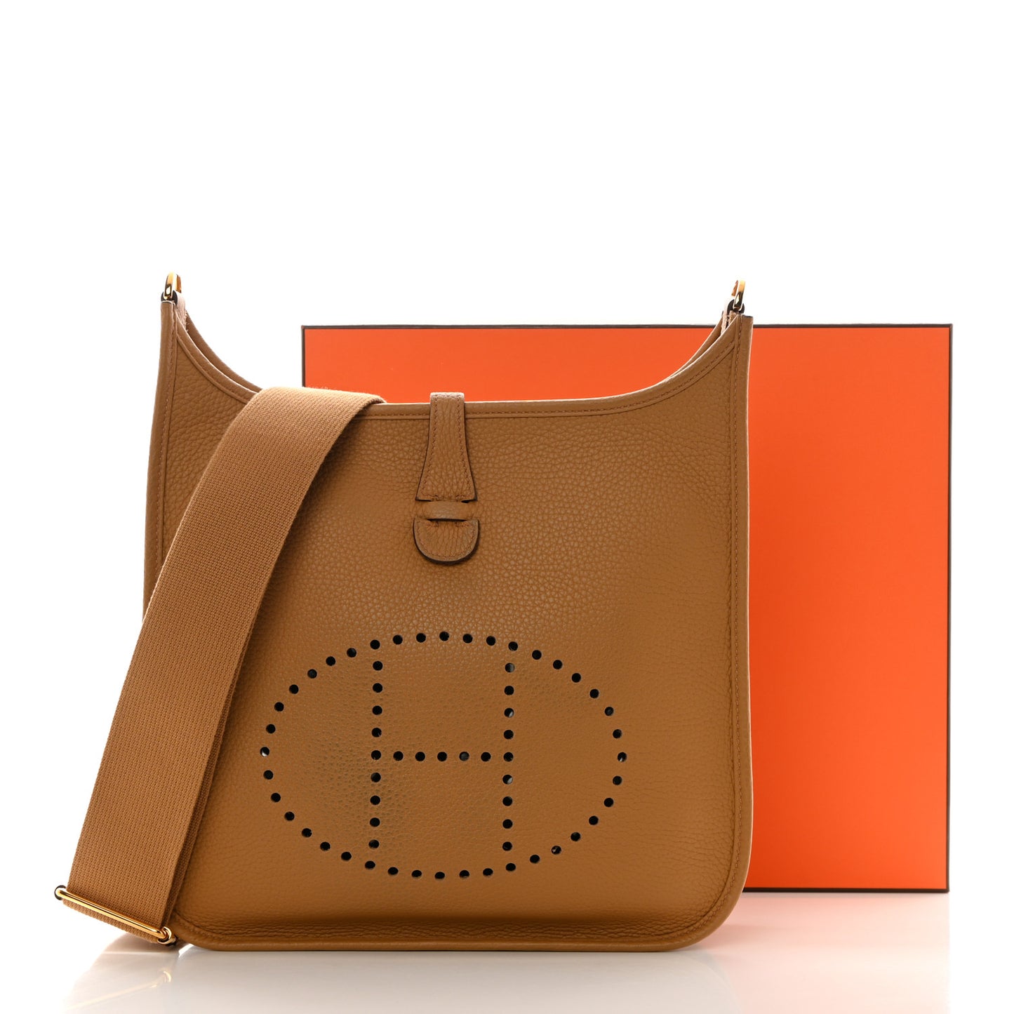 Taurillon Clemence Evelyne III PM Biscuit