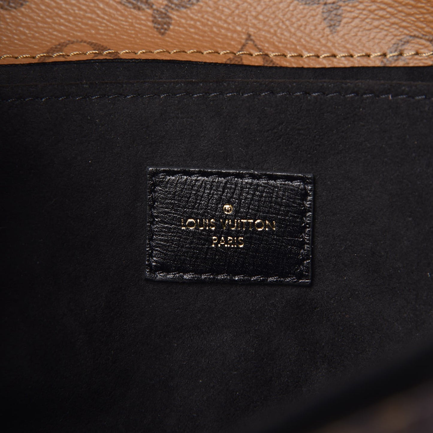 Reverse Monogram Pochette Metis