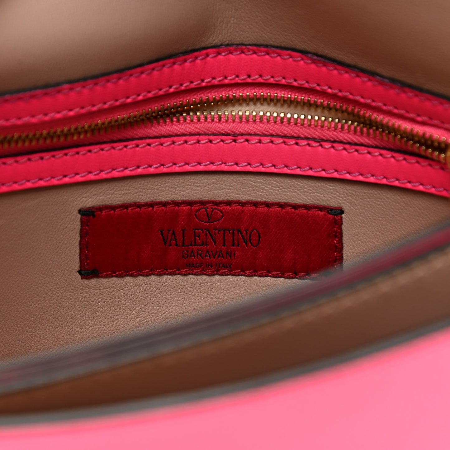 Nappa Rockstud Wristlet Clutch Fuxia Fluo