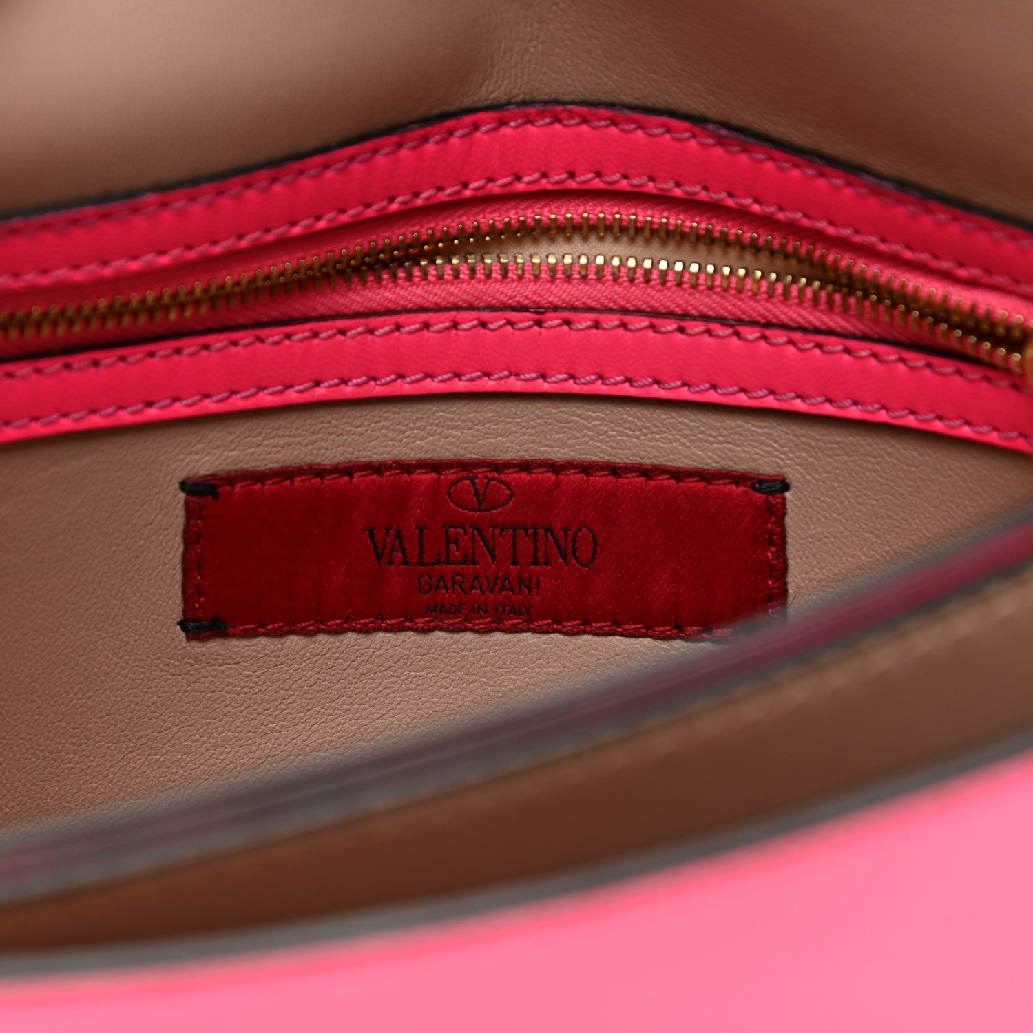 Valentino Garavani Nappa Rockstud Wristlet Clutch Fuxia Fluo 6 of 6