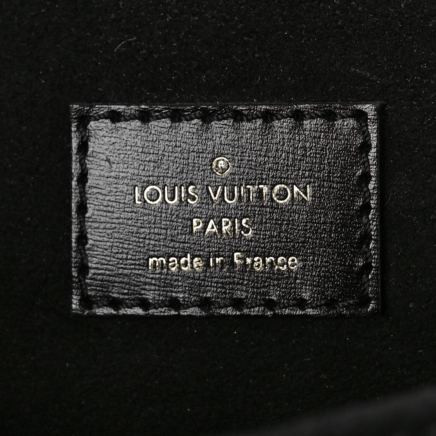 Reverse Monogram Pochette Metis