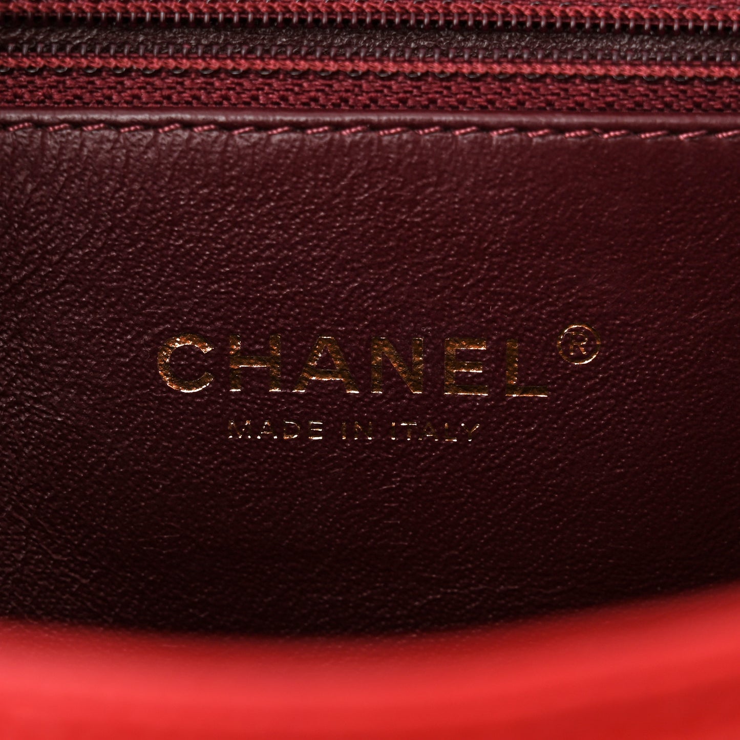 Caviar Quilted Small CC Filigree Flap Red