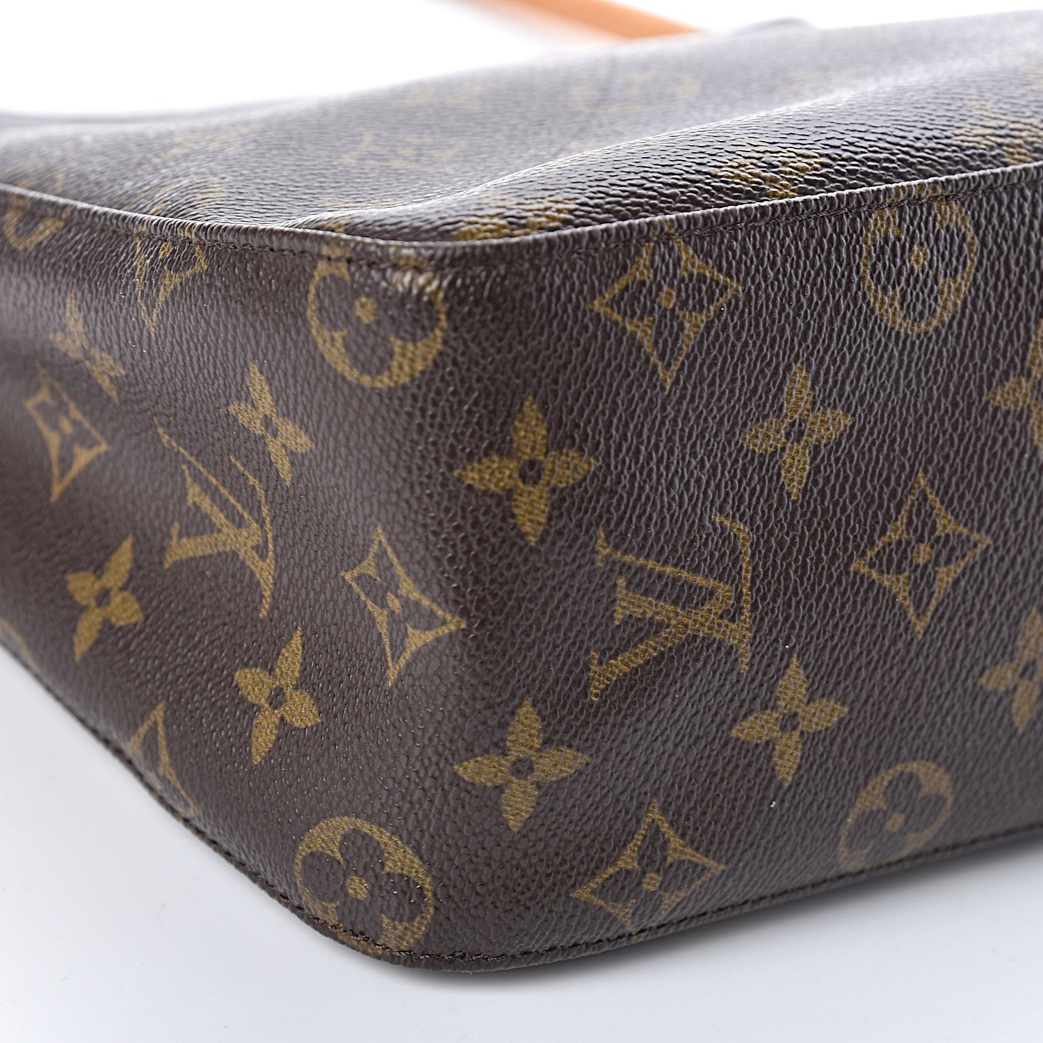 Louis Vuitton Monogram Looping MM 8 of 12