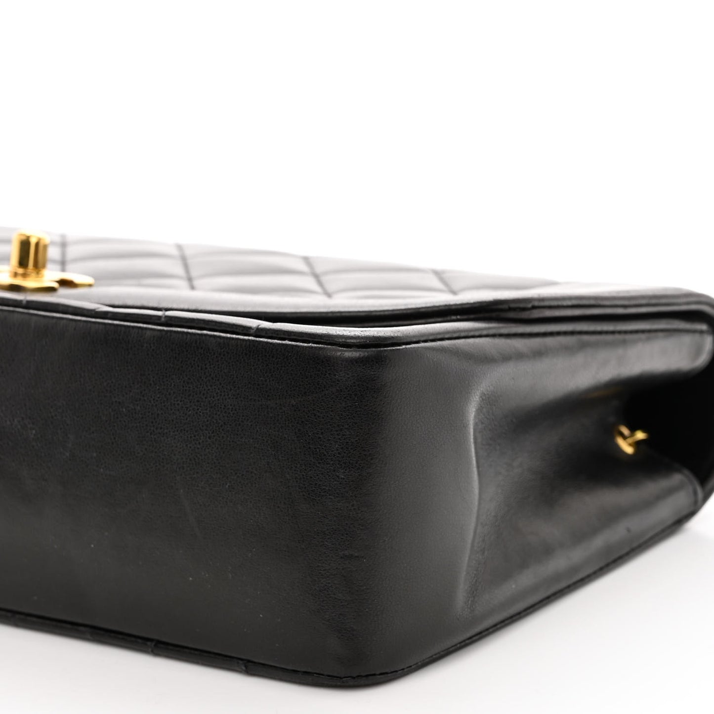 Lambskin Quilted Medium Single Flap Black