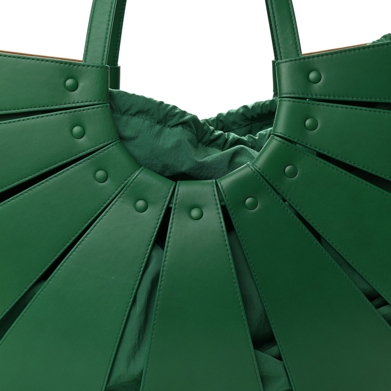 Bottega Veneta French Calfskin Large Shell Bag Racing Green 7 of 9