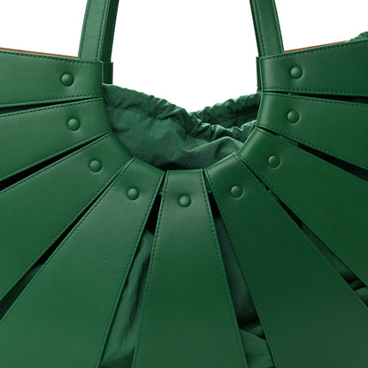 Bottega Veneta French Calfskin Large Shell Bag Racing Green 7 of 9