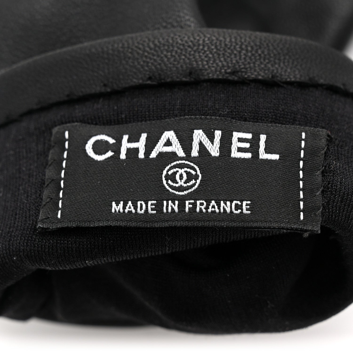 Chanel Lambskin CC Gloves 6.5 Black Pink 3 of 4