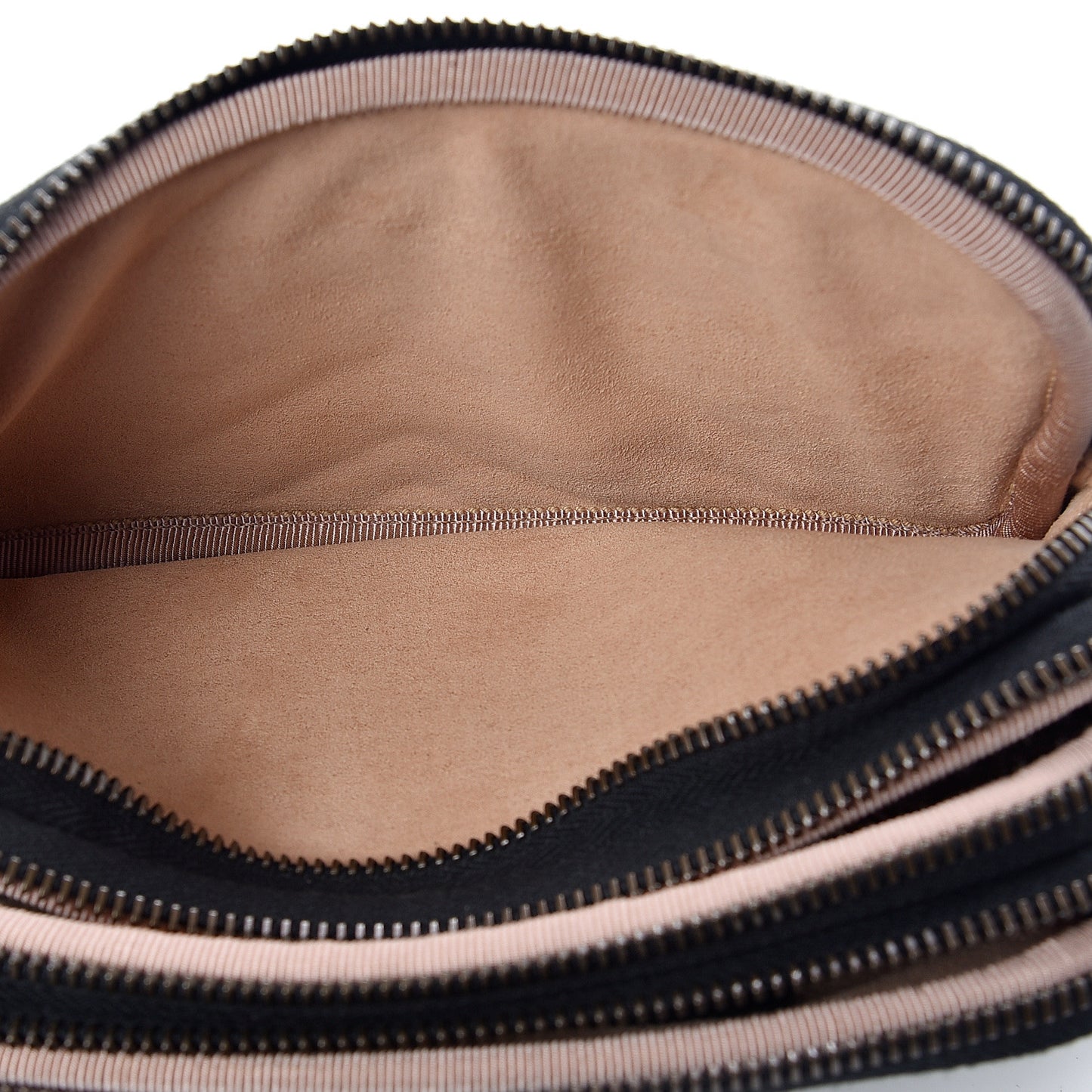 Calfskin Matelasse Mini GG Marmont Chain Crossbody Bag Black