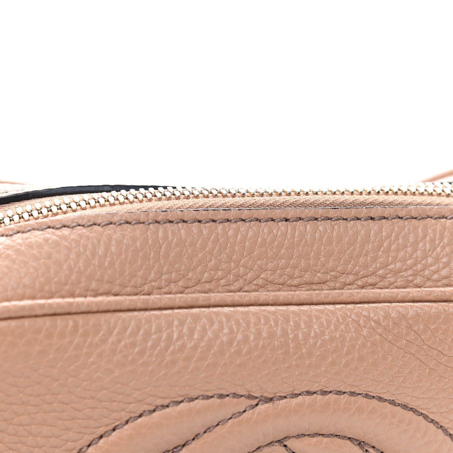 Pebbled Calfskin Small Soho Disco Bag Camelia