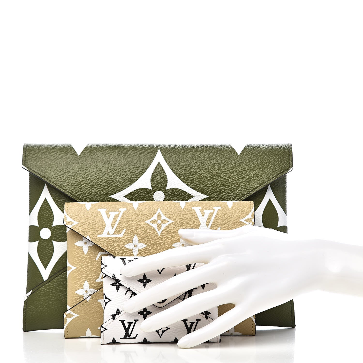 Louis Vuitton Monogram Giant Kirigami Pochette Set 2 of 7