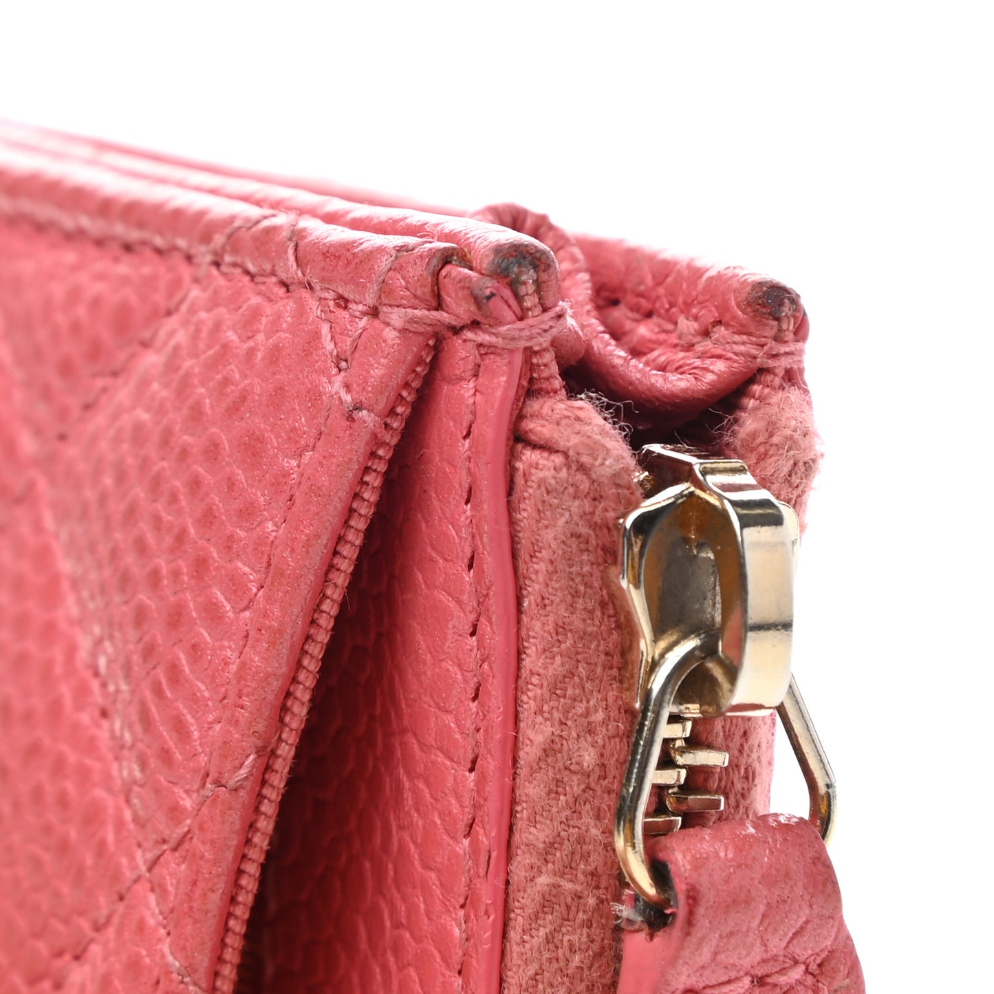 Caviar Quilted CC Zip Card Holder Pink