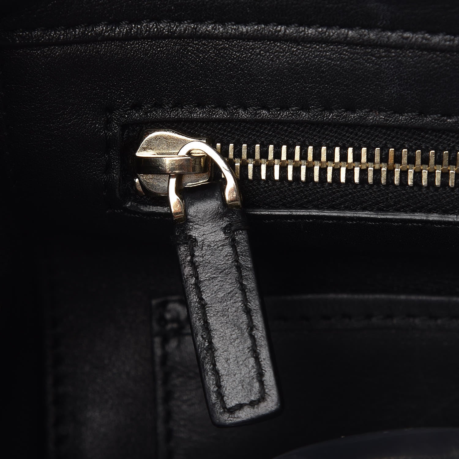 Valentino Garavani Vitello Medium Rockstud Tote Black 13 of 15