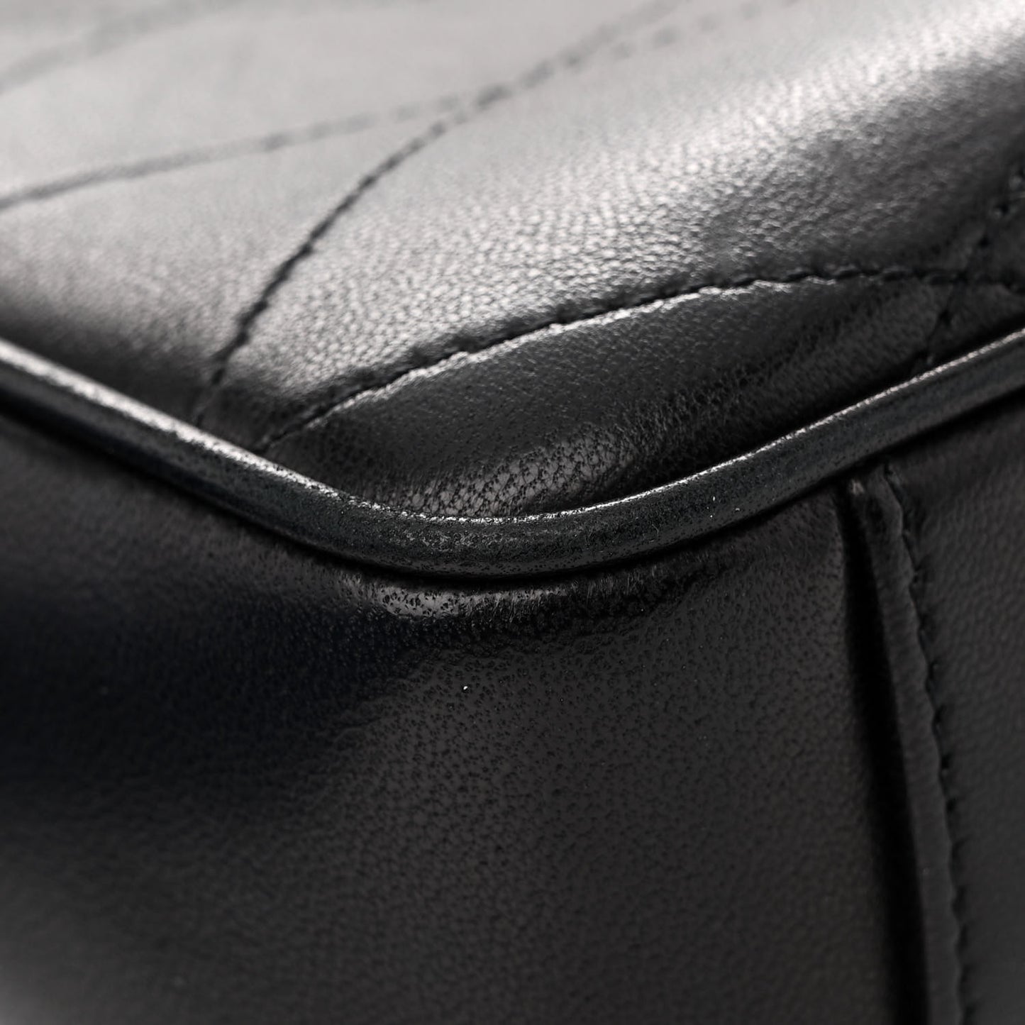 Lambskin Quilted Le Maillon Chain Strap Crossbody Black