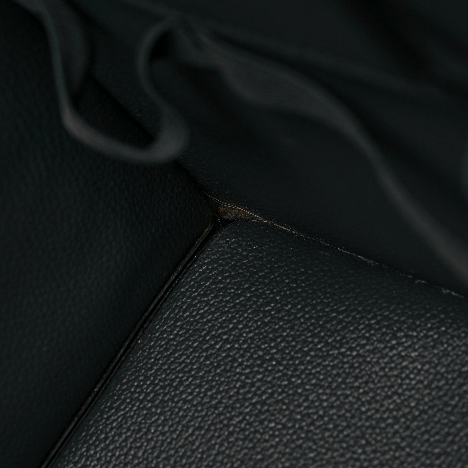 Louis Vuitton Epi Riviera Black 7 of 10