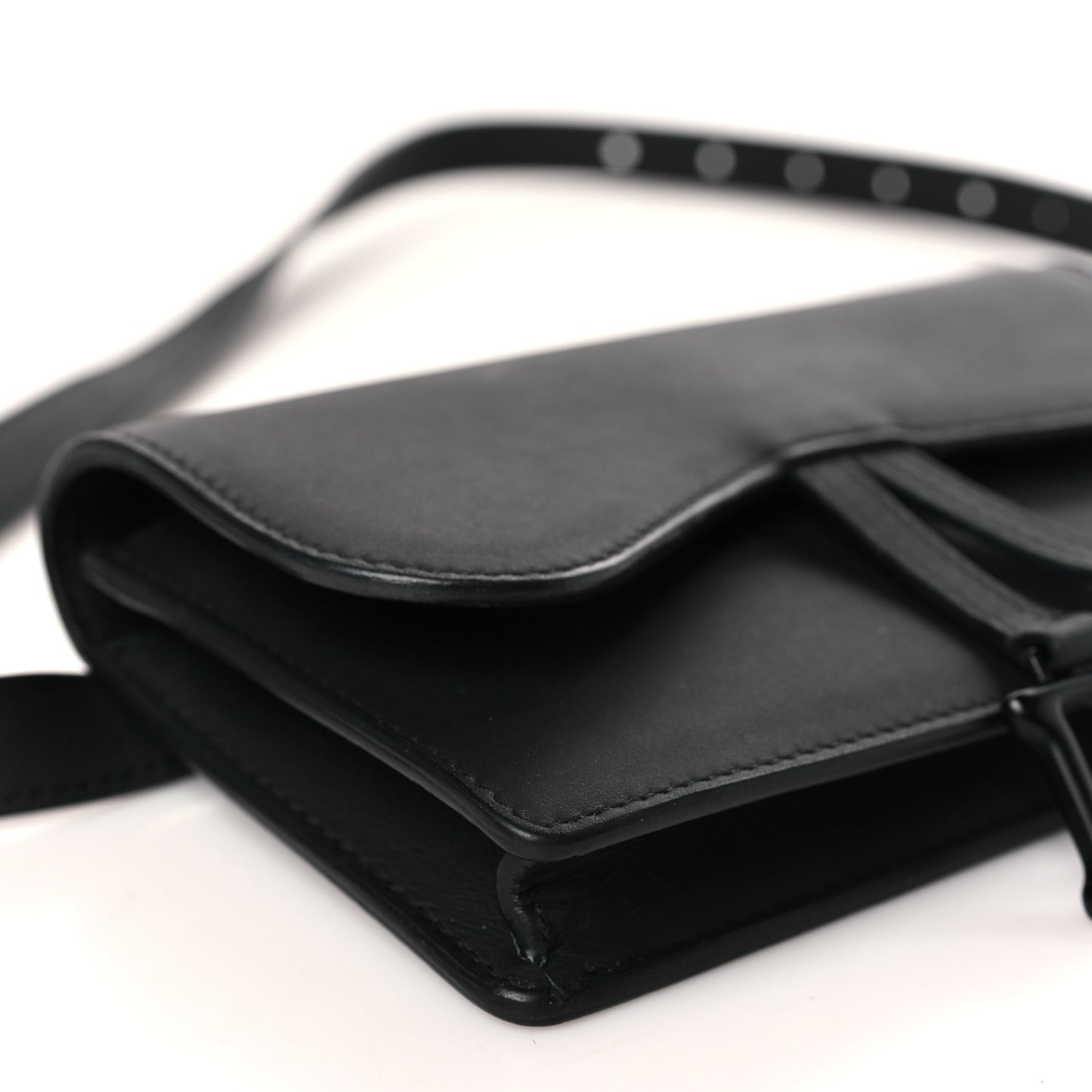 Ultra Matte Calfskin Saddle Belt Clutch Black