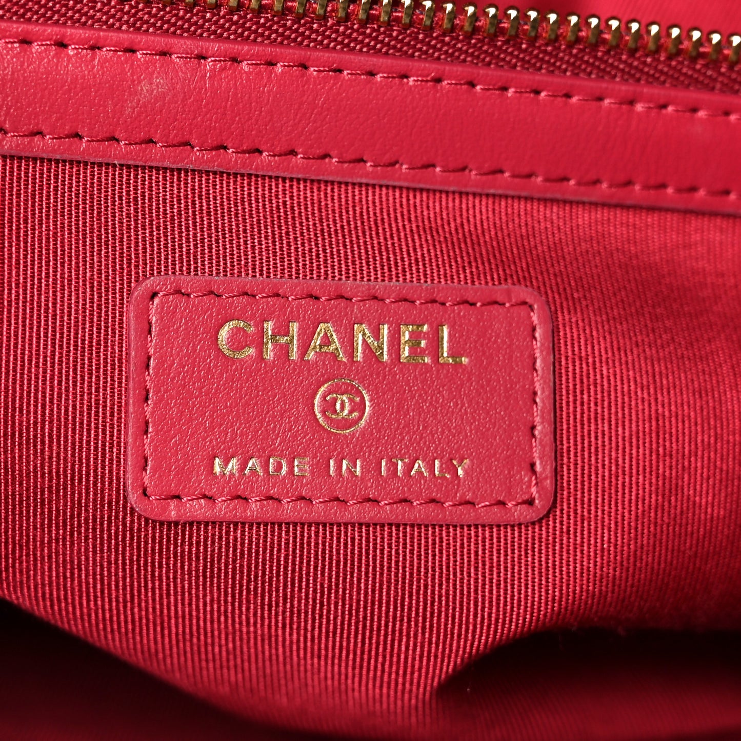 Sequins Quilted Large Chanel 19 Pouch Black