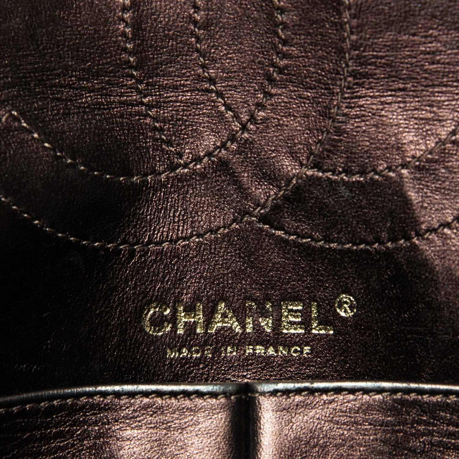 Chanel Metallic Aged Calfskin 2.55 Reissue 226 Flap Gold 6 of 7