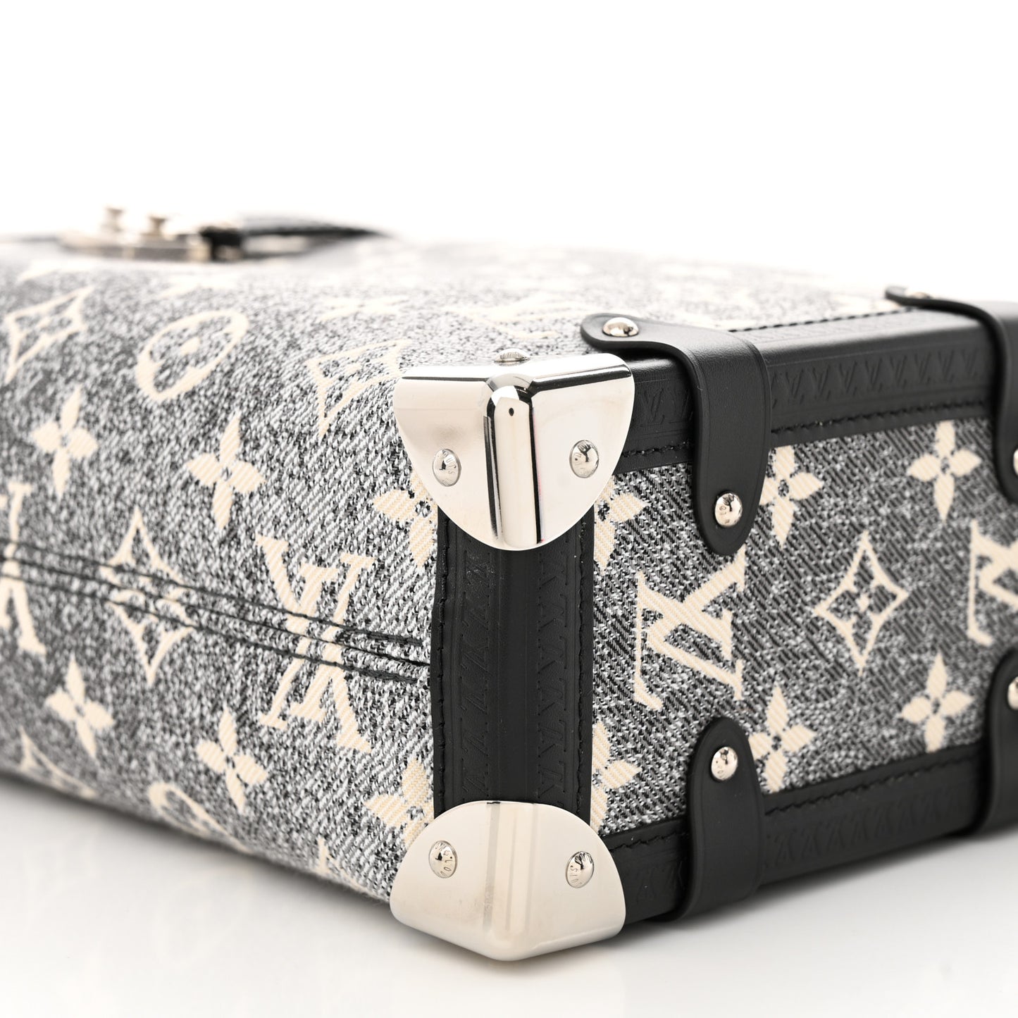 Monogram Jacquard Denim Side Trunk Grey