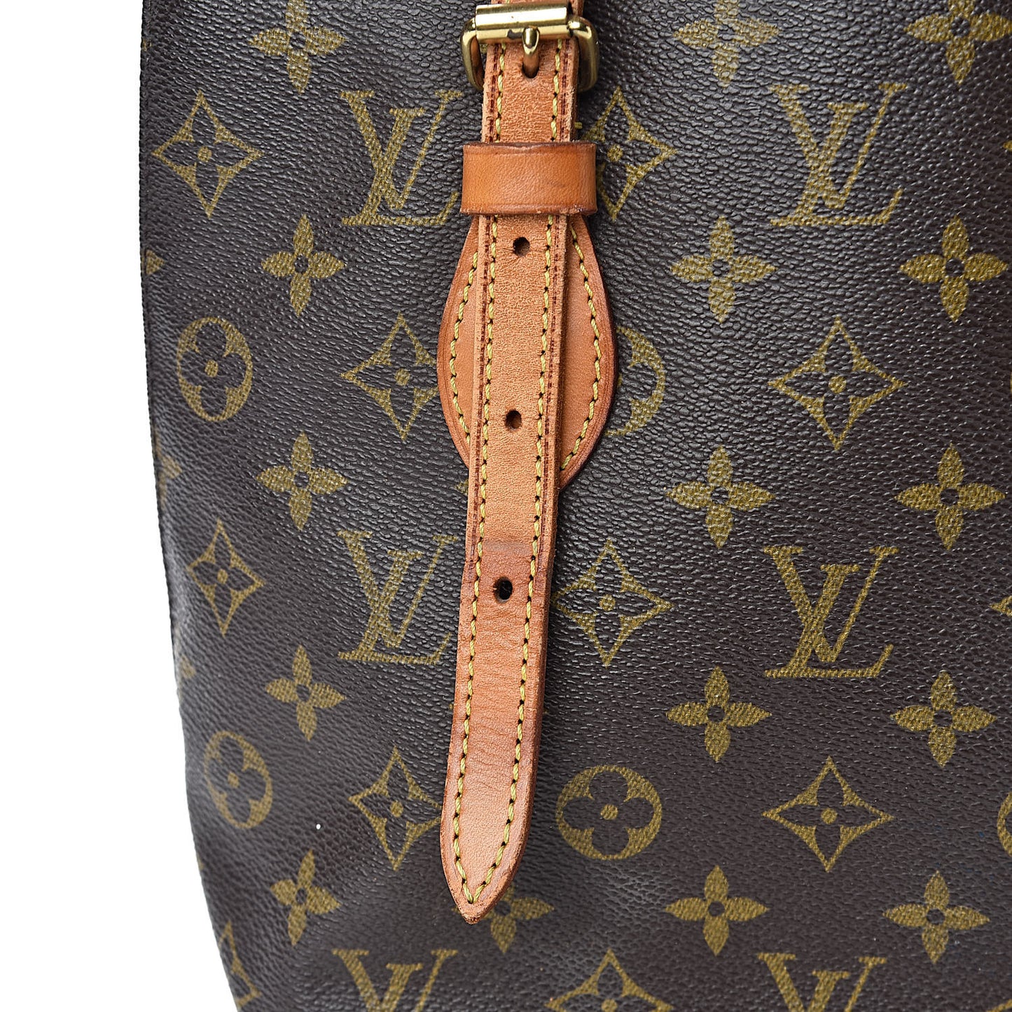 Monogram Petit Bucket 23