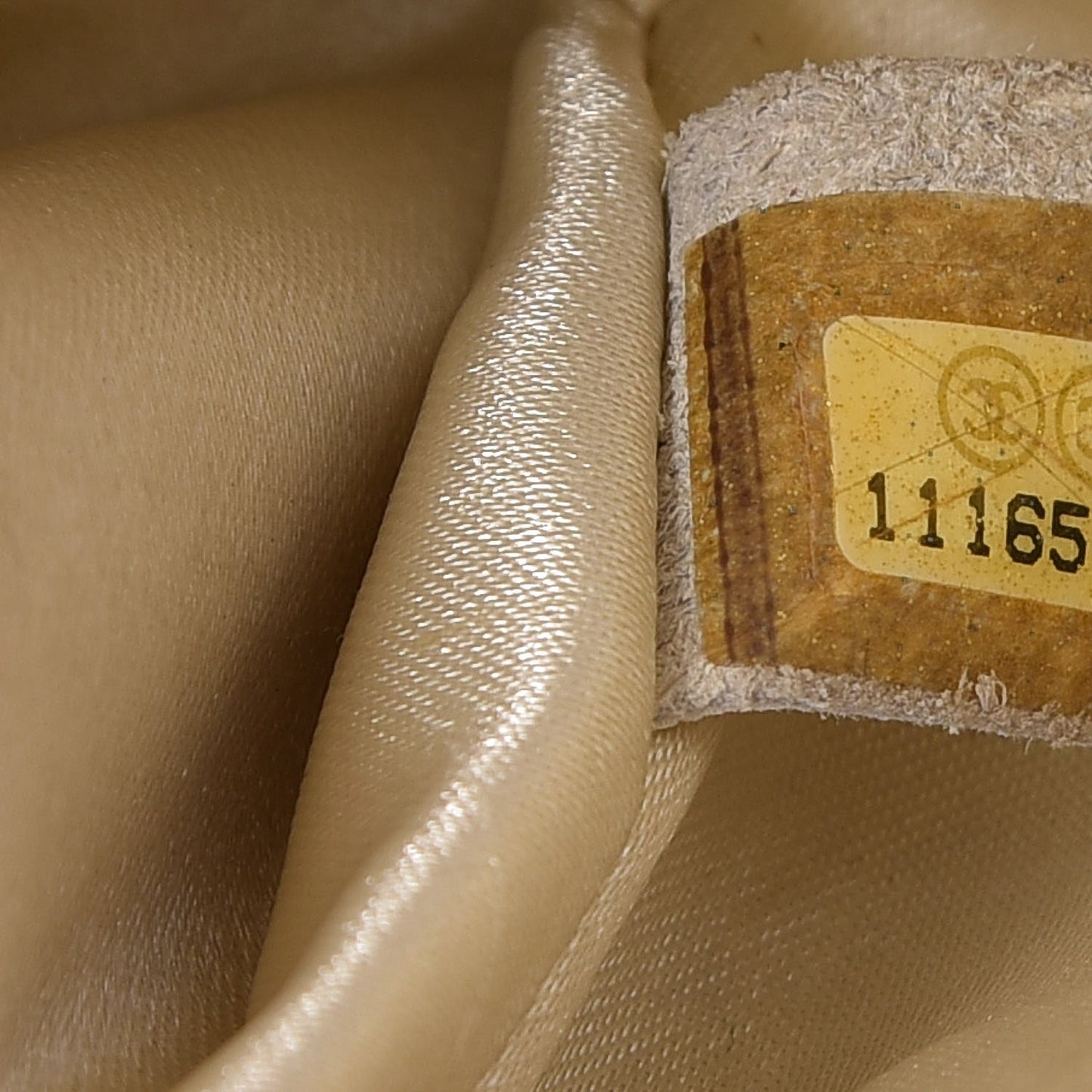 Aged Calfskin Perforated Small Flap Beige Clair
