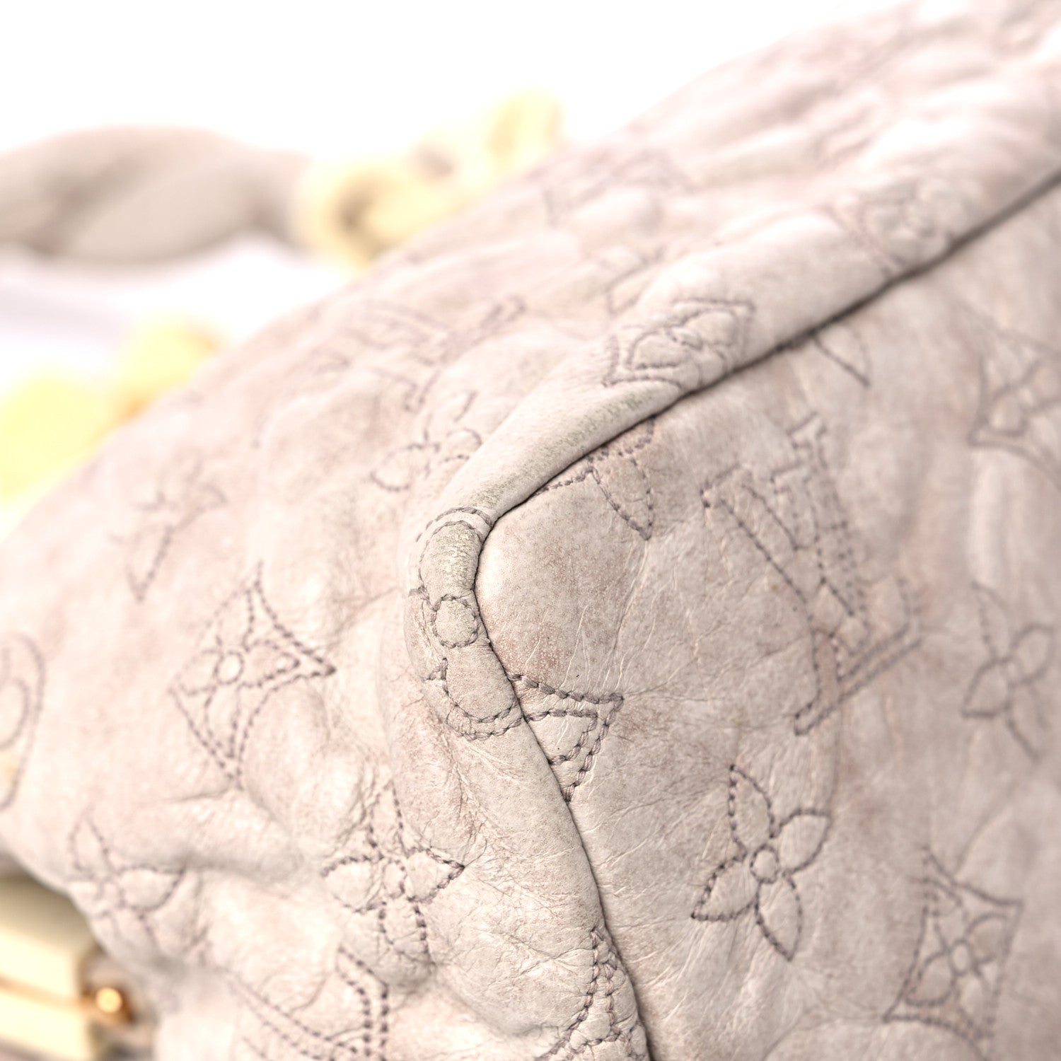 Louis Vuitton Lambskin Olympe Nimbus Cirrus Ecru 6 of 13