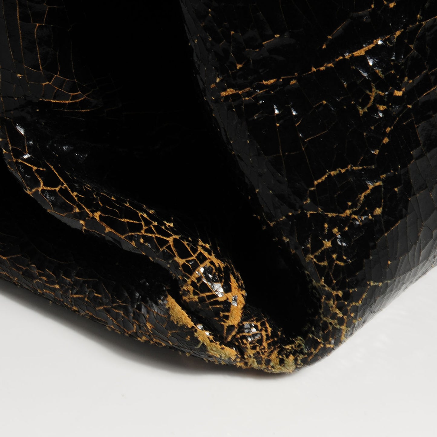 Leather Craquele Handbag Nero Black