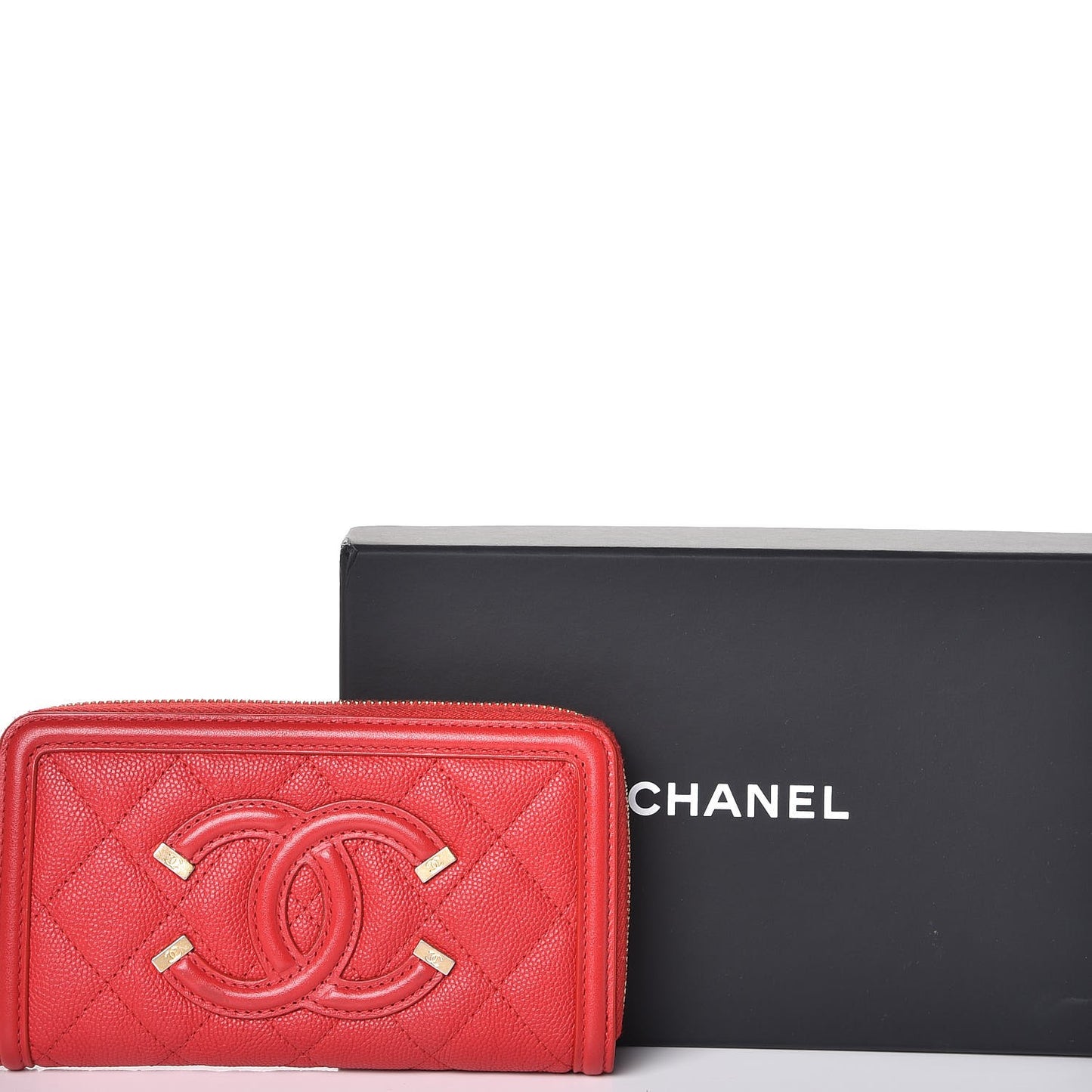 Caviar Quilted Small Filigree Zip Around Wallet Red