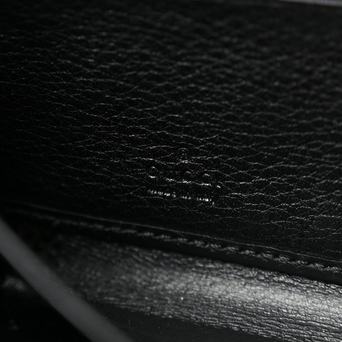 Gucci Pebbled Calfskin Soho Zip Around Wallet Black 6 of 8