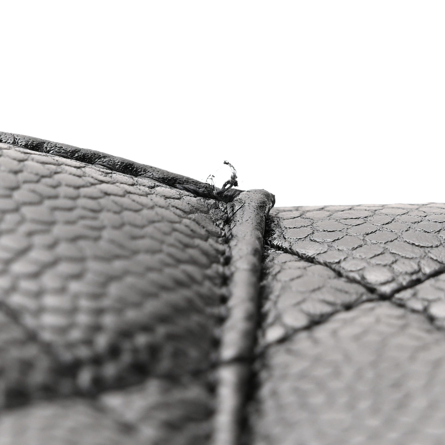 Caviar Quilted Maxi Single Flap Black