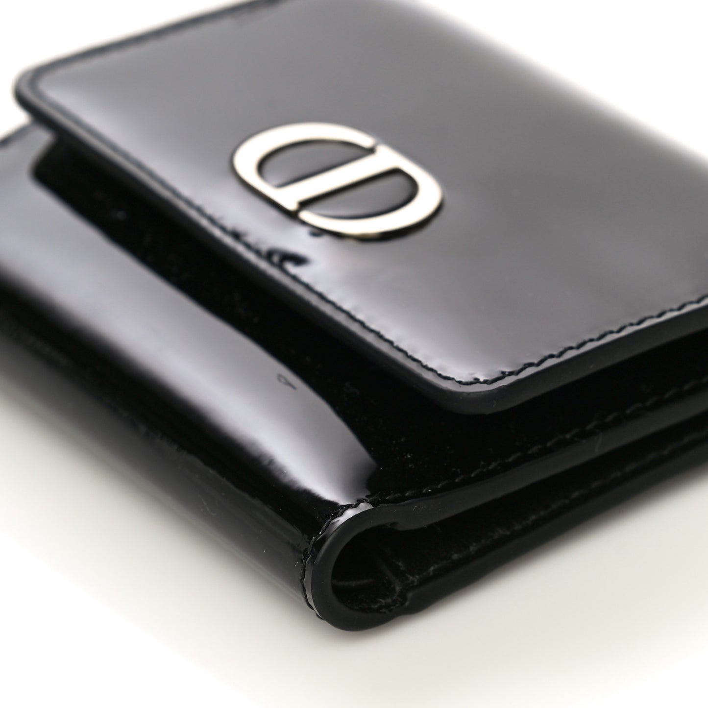 Patent 30 Montaigne Wallet Black