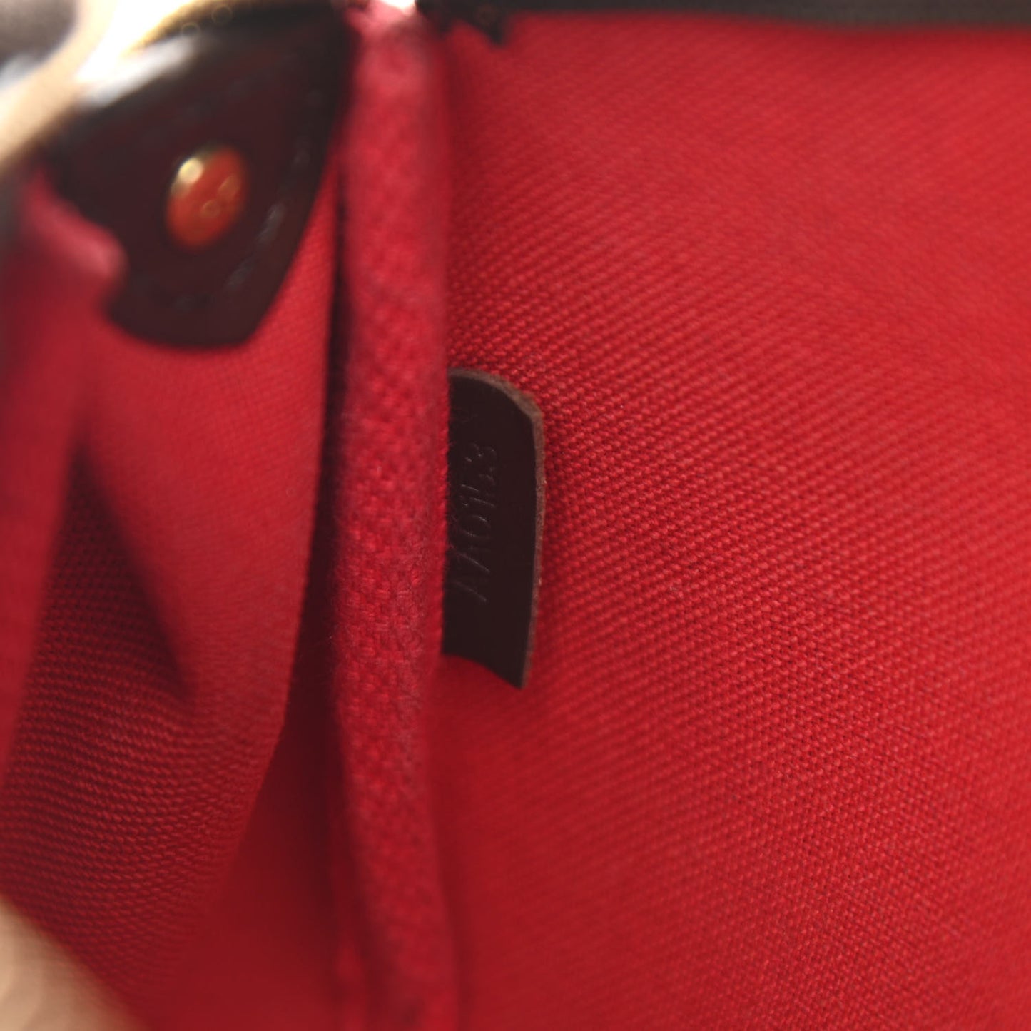 Damier Ebene Eva Clutch