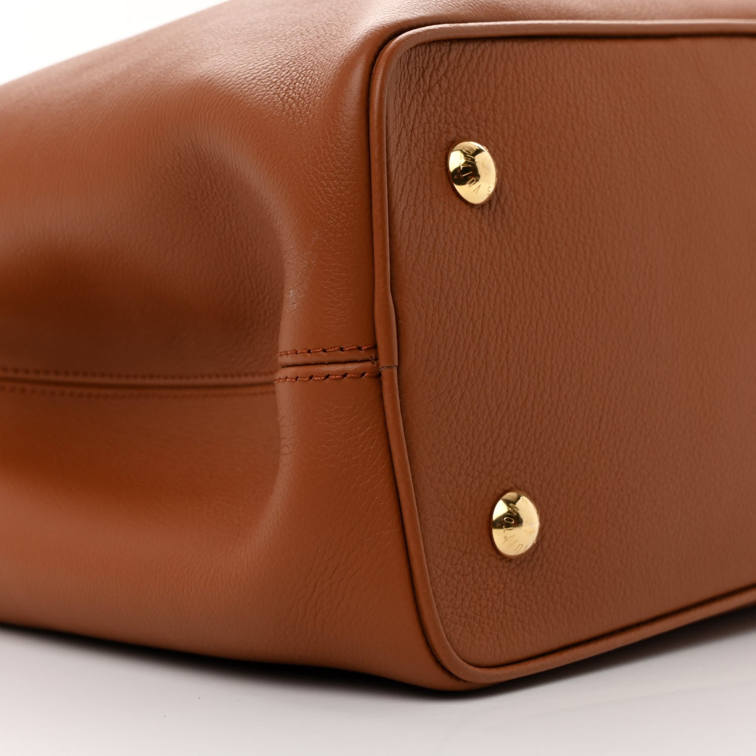 Louis Vuitton Taurillon Capucines GM Cognac 9 of 15