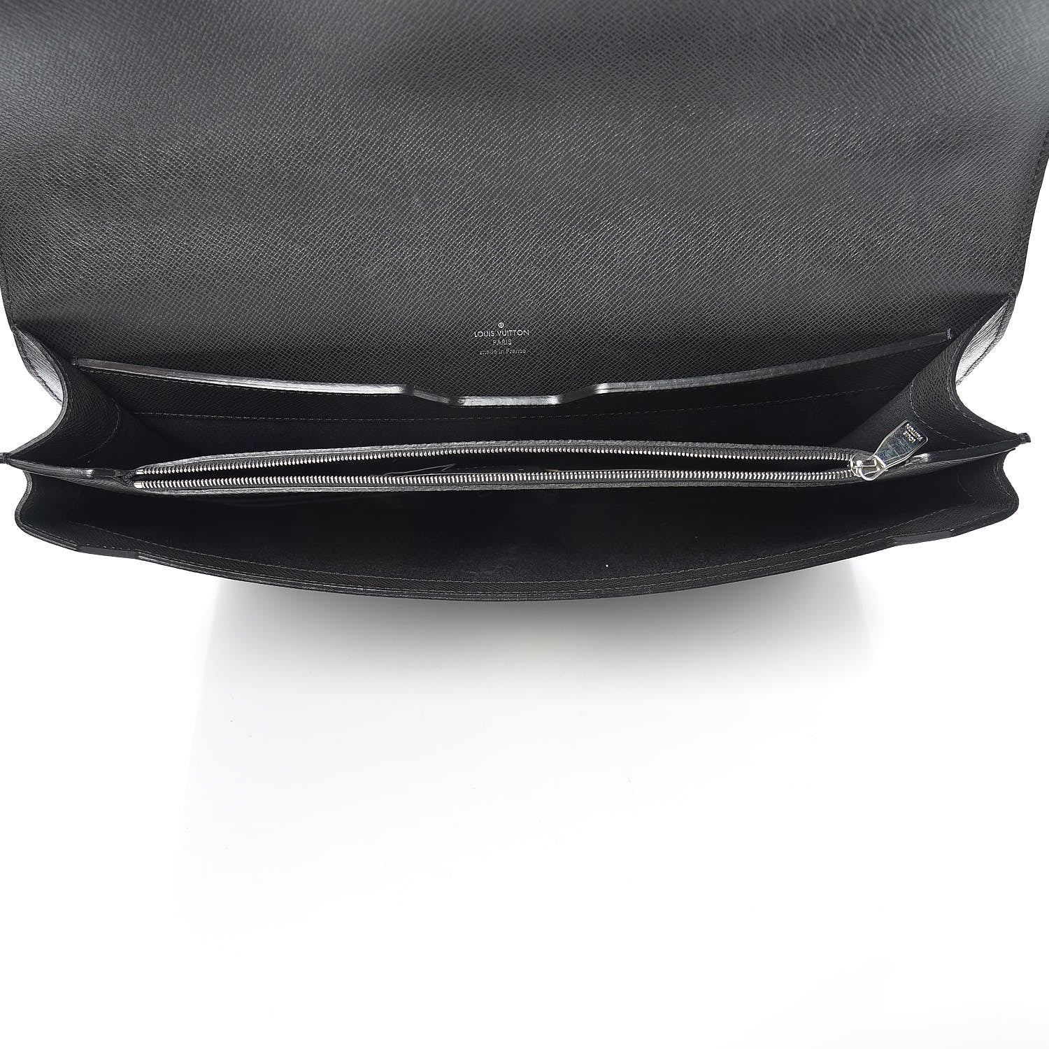 Louis Vuitton Taiga Robusto 1 Compartment Briefcase Black 5 of 12