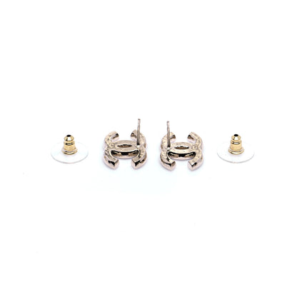 Chanel Pearl CC Earrings Gold 3 of 5