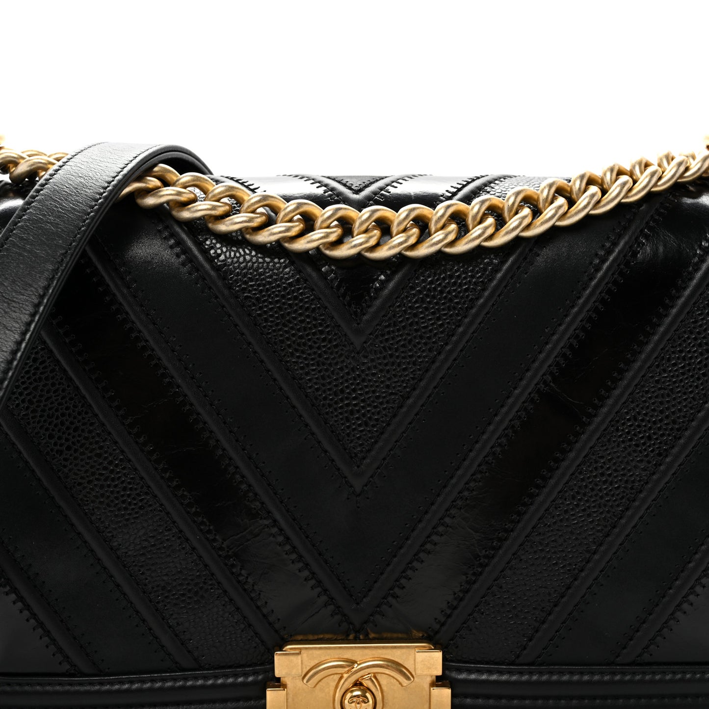 Calfskin Caviar Suede Chevron New Medium Boy Flap Black