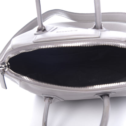 Givenchy Sugar Goatskin Medium Antigona Pearl Grey 6 of 32