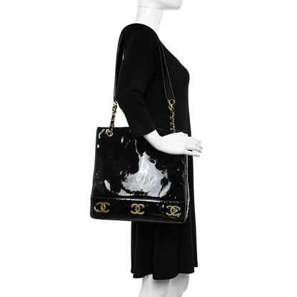 Chanel Patent CC Shoulder Bag Black 2 of 18
