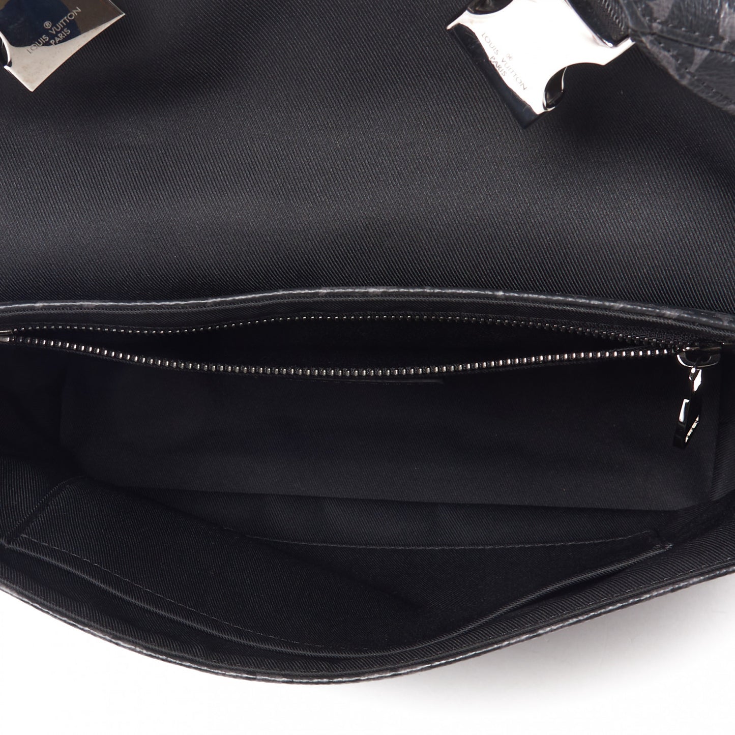 Monogram Eclipse Voyager PM Messenger