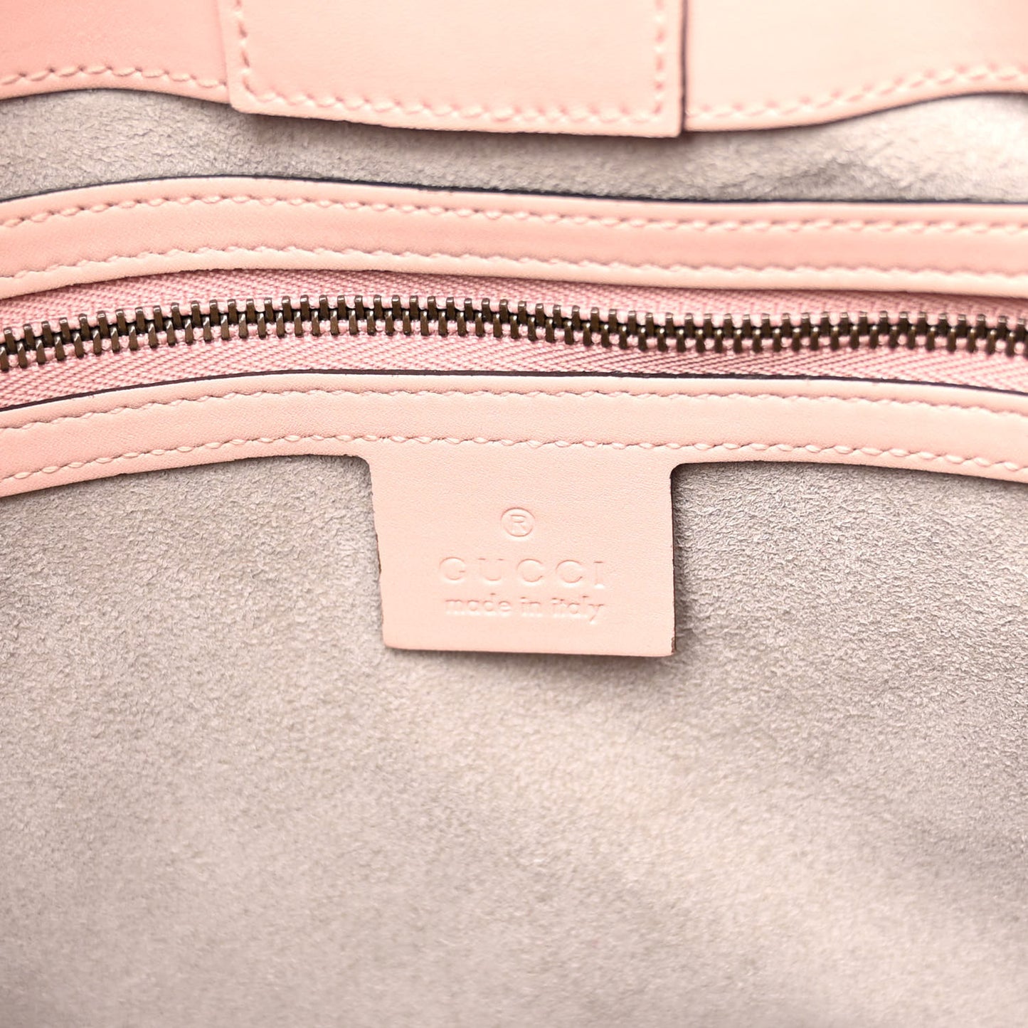 Calfskin Matelasse Medium GG Marmont Shoulder Tote Bag Perfect Pink