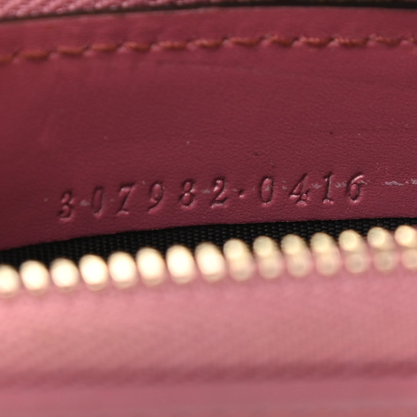 Imprime Monogram GG Pierce Zip Around Wallet Vintage Rose